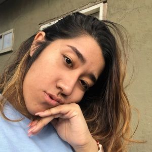 Meet your Posher, Esmeralda